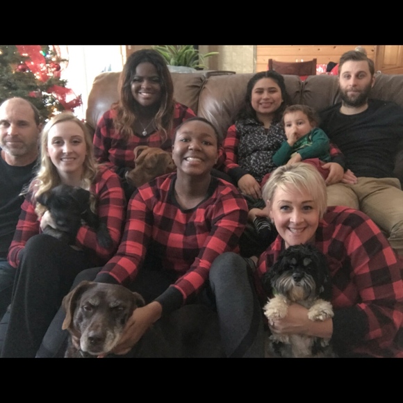 Vintage & modern treasures in home goods & clothes - Picture 6 of 9